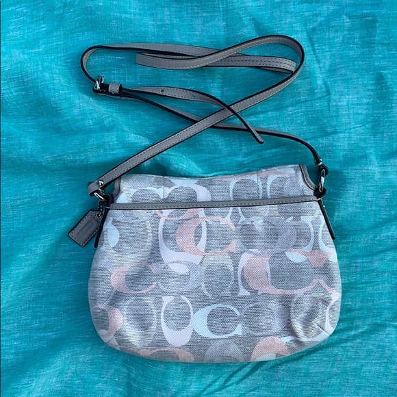 Coach Bag - Picture 2 of 11